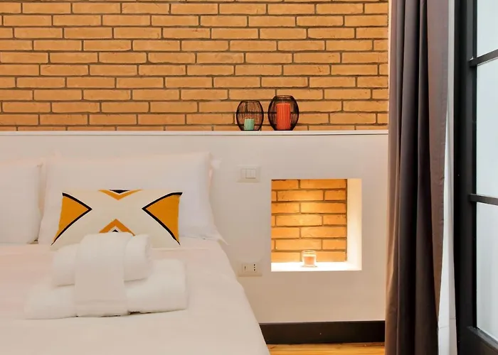 Eve Monti Penthouse *
